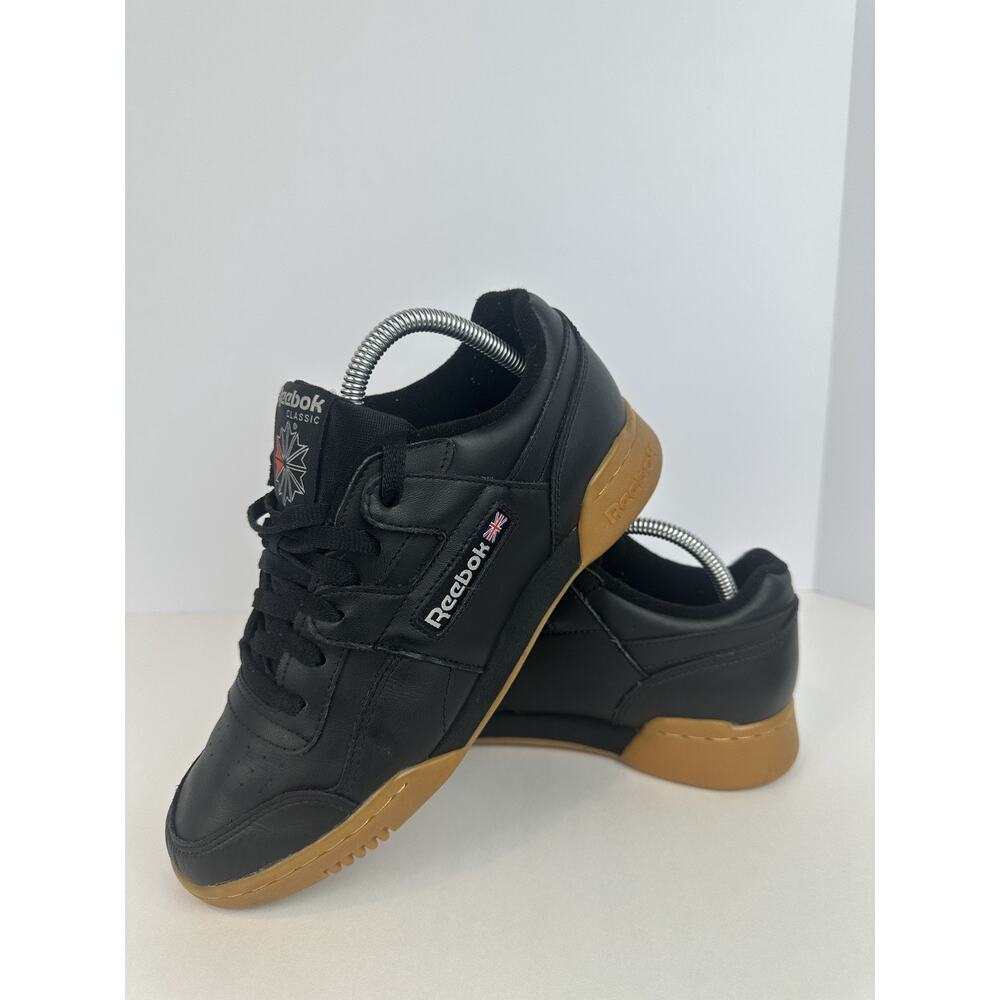 Reebok Classic Leather Workout Plus Black Gum Sole Men’s Size 7.5 Sneakers